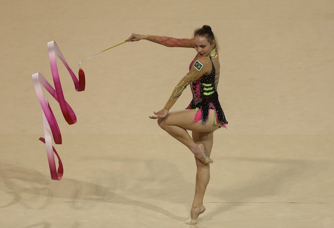 Angélica Kvieczynski ginástica rítmica fita Jogos Pan Americanos Toronto 2015 (Foto: Sergio Dutti/Exemplus/COB)