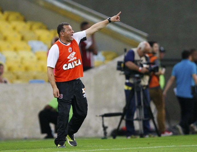 Celso Roth, Fluminense x Vasco (Foto: Marcelo de Jesus / GloboEsporte.com)