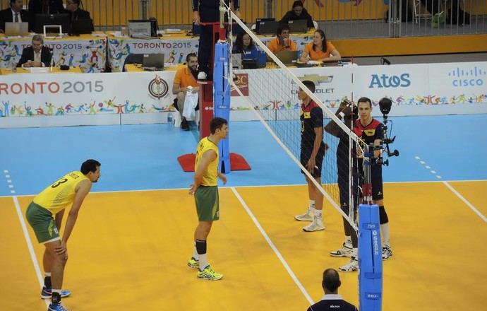 seleção vôlei masculino Pan Brasil x Colômbia (Foto: GloboEsporte.com)