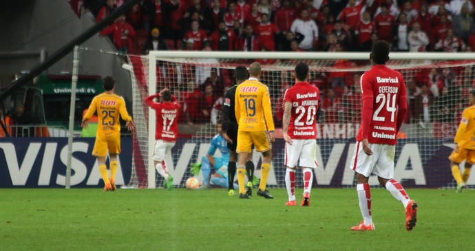 Internacional x Tigres Libertadores Beira-Rio Inter Lisandro López (Foto: Diego Guichard/GloboEsporte.com)