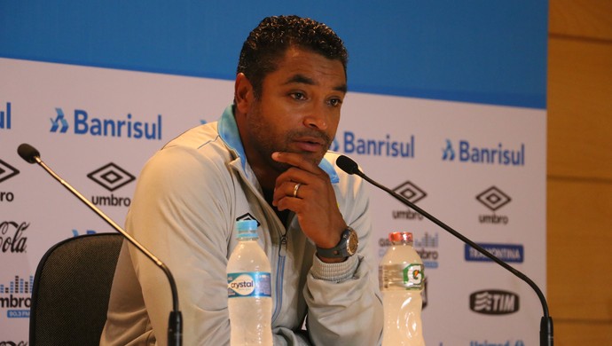 Roger Machado Grêmio (Foto: Eduardo Moura/GloboEsporte.com)