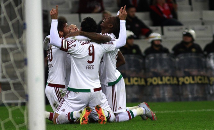 Comemoração Flu Atlético-PR x Fluminense (Foto: Nelson Perez / Fluminense FC)