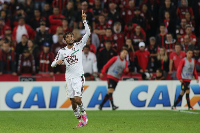 Atlético-PR Fluminense Arena da Baixada Gustavo Scarpa (Foto: Giuliano Gomes/ Agência PRPRESS)