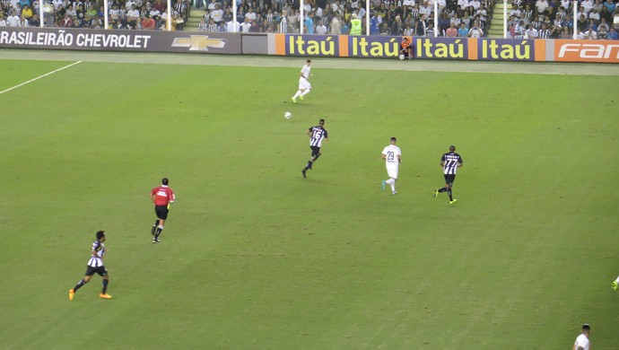 Santos x Figueirense Vila Belmiro (Foto: Bruno Giufrida)