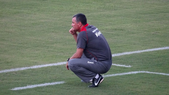 Mazola Júnior, técnico do CRB (Foto: Leonardo Freire/GloboEsporte.com)