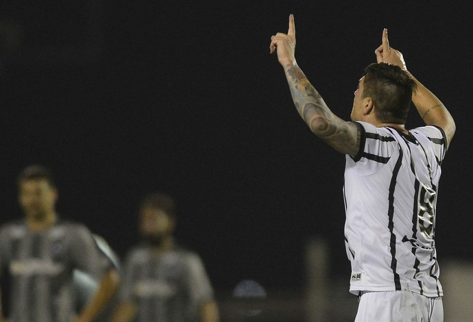 Jocinei, Bragantino x Botafogo (Foto: Mauro Horita / Agência Estado)