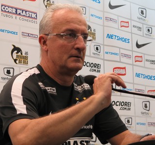 Dorival Júnior, técnico do Santos (Foto: Bruno Giufrida)