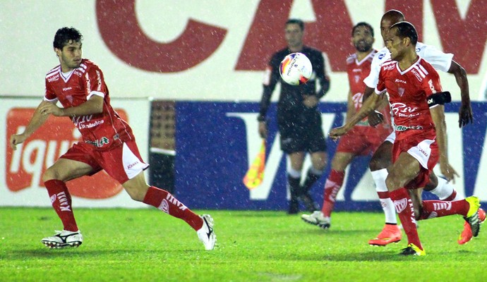 Rivaldo Mogi Mirim x Náutico (Foto: ESTADÃO CONTEÚDO)