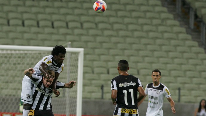 Ceará, Botafogo, Arena Castelão, Série B (Foto: Kiko Silva/Agência Diário)