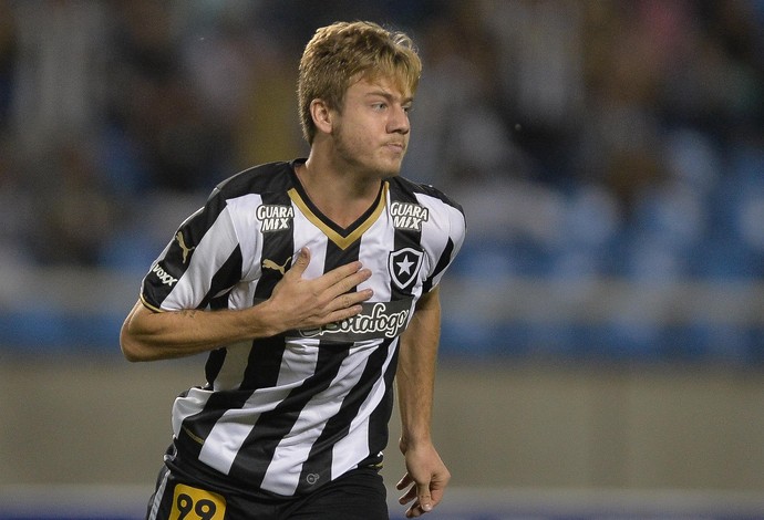 Luis Henrique Botafogo x Sampaio Correa (Foto: Estadão Conteúdo)