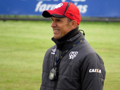 Técnico Milton Mendes do Atlético-PR (Foto: Fernando Freire)