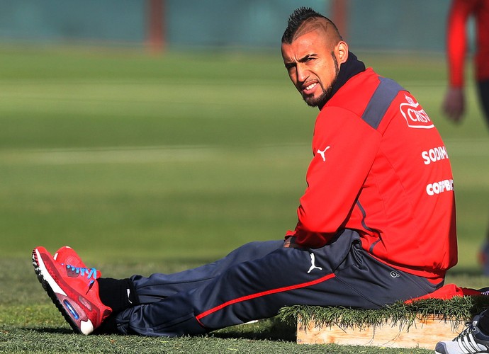 Vidal treino Chile (Foto: EFE/Elvis González)