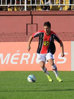 Lucas Crispim Joinville (Foto: José Carlos Fornér/JEC)