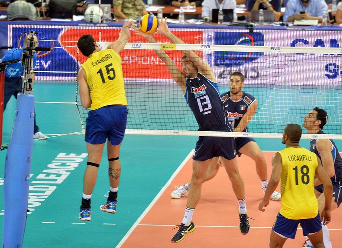 Brasil x Itália, Liga Mundial de Vôlei (Foto: Divulgação / FIVB)