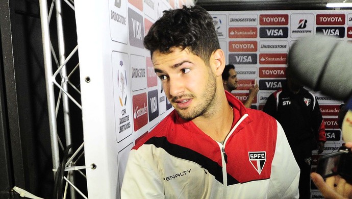 Alexandre Pato São Paulo (Foto: Marcos Ribolli)