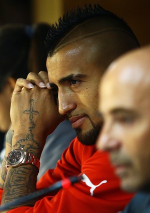 Vidal e Sampaoli Chile (Foto: EFE/Osvaldo Villarroel)