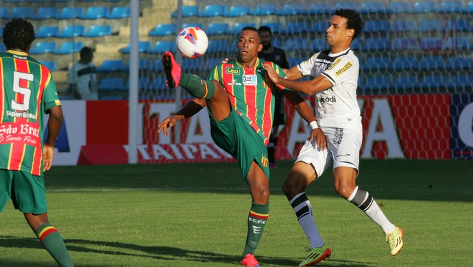 Ceará, Sampaio Corrêa, PV (Foto: Kid Júnior/ Agência Diário)