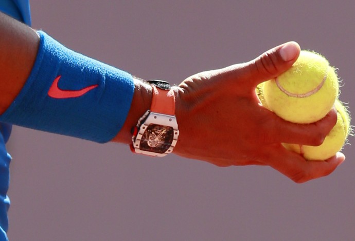 Rafael Nadal relógio em Roland Garros (Foto: Reuters)