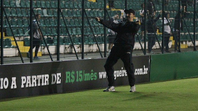 Maqueiro Figueirense (Foto: Divulgação)