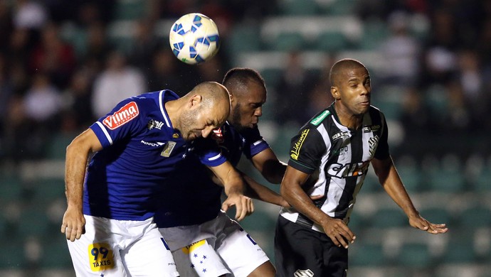 Bruno Rodrigo, zagueiro do Cruzeiro (Foto: Cristiano Schmidt Andujar/Light Press/Cruzeiro)