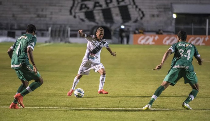 Ponte Preta x Chapecoense (Foto: Fábio Leone / PontePress)