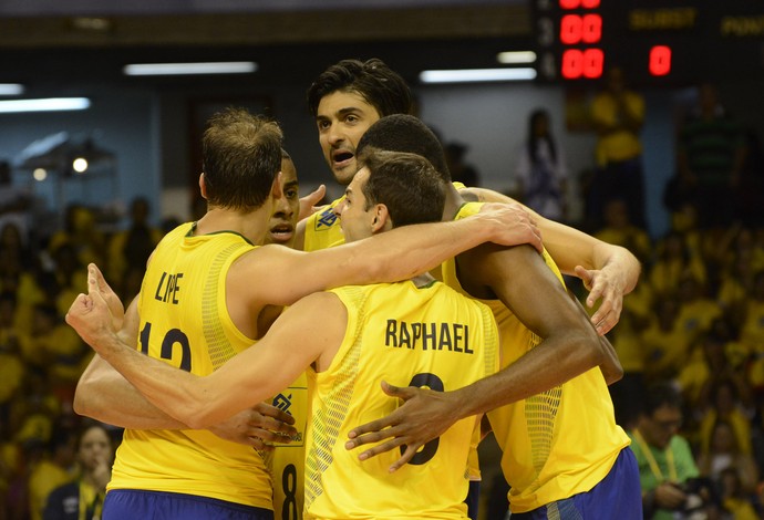 Brasil x Sérvia - Liga Mundial de Vôlei (Foto: FIVB)