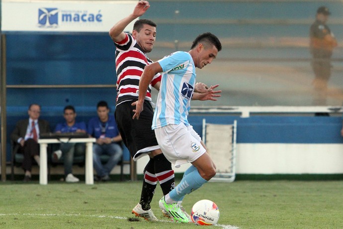 Juninho, macaé x santa cruz (Foto: Tiago Ferreira / Macaé Esporte)