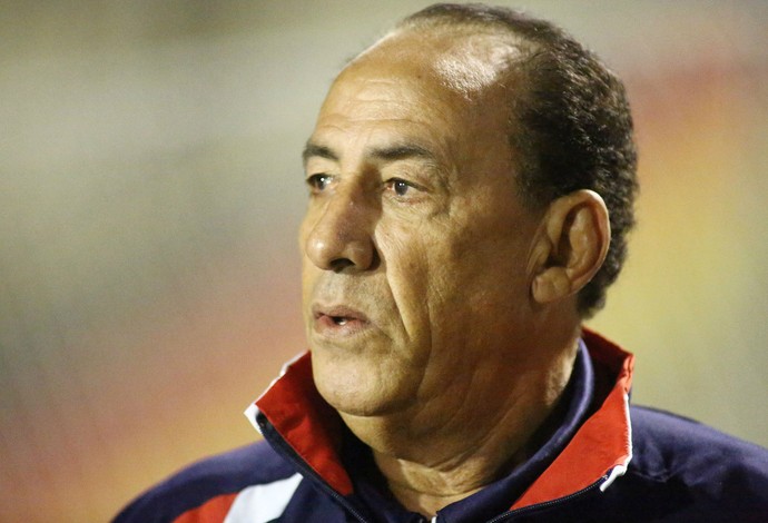 Técnico Nedo Xavier Paraná Clube (Foto: Giuliano Gomes/PR Press)