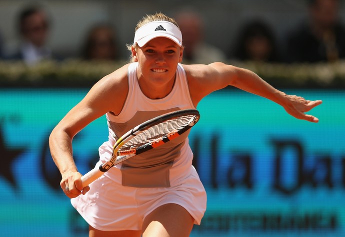 Caroline Wozniacki é derrotada por Sharapova nas quartas de final do WTA de madri (Foto: Getty Images)