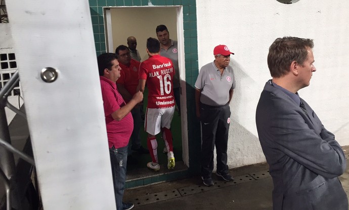 Atlético-MG x Internacional Inter Estádio Independência Libertadores Alan Ruschel Carlos Pellegrini (Foto: Tomás Hammes/GloboEsporte.com)