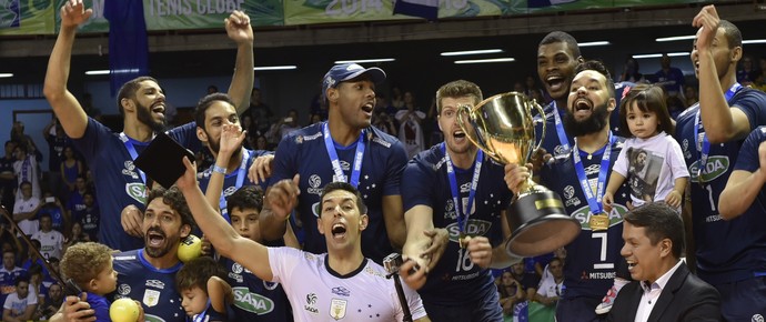 Cruzeiro campeão da Superliga 2014/2015 (Foto: Alexandre Araujo)