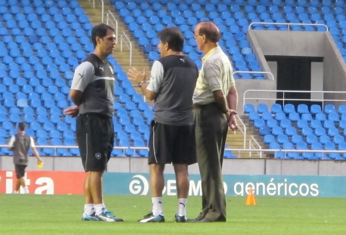 René Simões, Antônio Lopes, Marcello Campello Botafogo treino (Foto: Gustavo Rotstein)