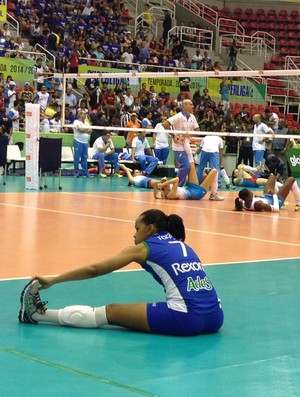 Fofão aquecimento final Superliga Rio de Janeiro vôlei (Foto: Danielle Rocha)