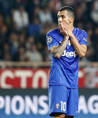 Tevez - Juventus x Monaco (Foto: Reuters)