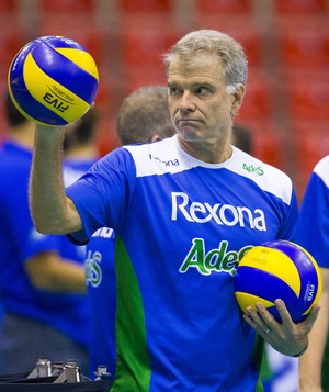 Bernardinho no treino do Rio de Janeiro (Foto: Marcio Rodrigues/MPIX)