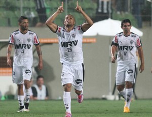 Patric, lateral-direito do Atlético-MG (Foto: EFE)