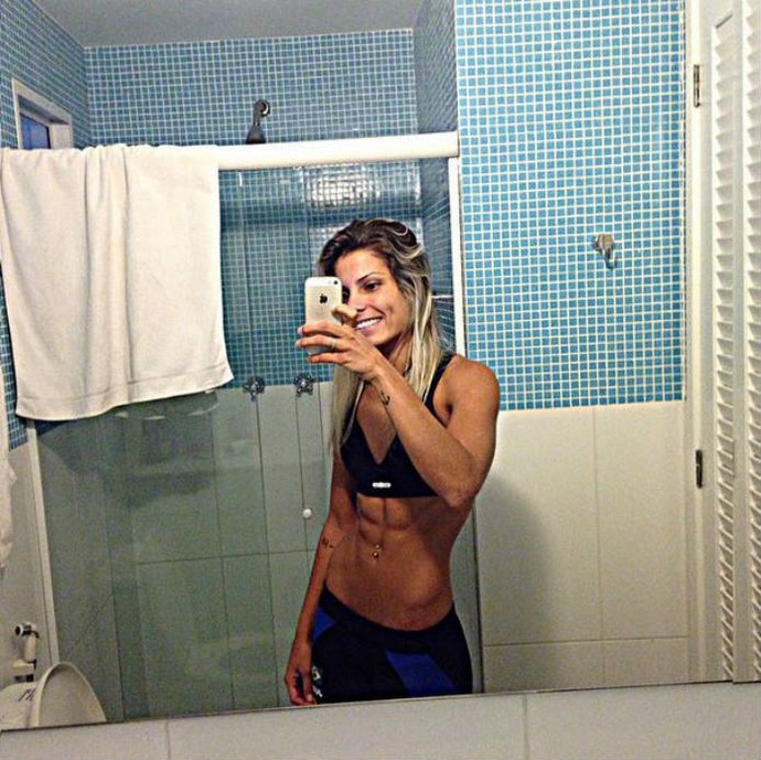 Luana Pinheiro exibe boa forma para mudança de categoria no judô (Foto: Reprodução)