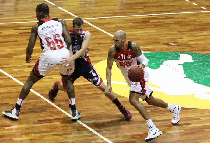 Flamengo x LImeira, NBB, basquete, Ginásio do Tijuca (Foto: Gilvan de Souza/Flamengo)