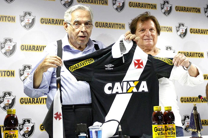 Eurico Miranda e Neville Proa, Novo Patrocínio camisa Vasco (Foto: Marcelo Sadio / Vasco.com.br)