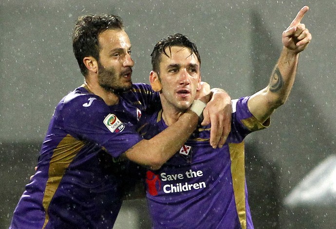 Gonzalo Rodriguez milan x fiorentina (Foto: AP)