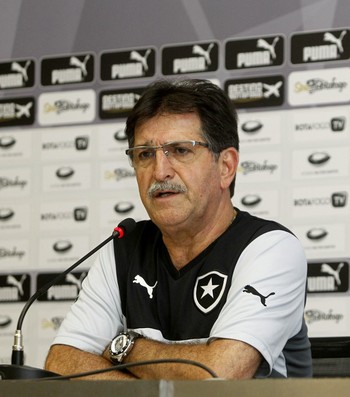 René Simões, coletiva, Engenhão, Botafogo (Foto: Vitor Silva/SS Press)