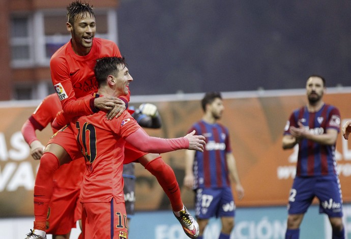 Neymar e Messi gol Barcelona (Foto: EFE)