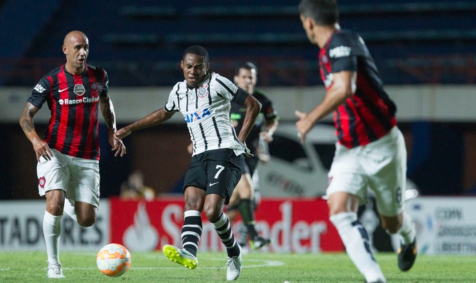 Elias, Corinthians x San Lorenzo (Foto: Daniel Augusto Jr. / Ag. Corinthians)