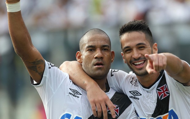 luan rodrigo vasco x bangu  (Foto: Marcio Mercando/O Dia/Agência Estado)