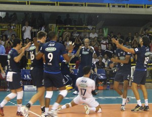 Cruzeiro e Lokomotiv Mundial de Vôlei  (Foto: Rafael Araújo)