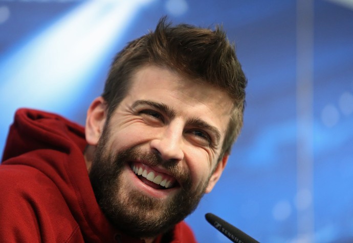 Gerard Piqué Coletiva Barcelona (Foto: Reuters)