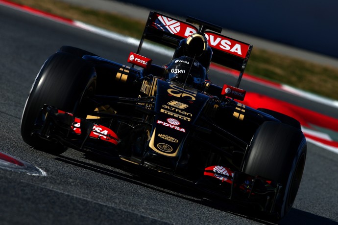 Romain Grosjean foi o mais rápido do dia e, de quebra, fez o melhor tempo da semana (Foto: Getty Images)