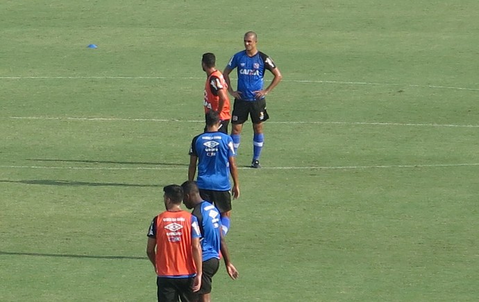 treino do Vasco (Foto: Raphael Zarko)