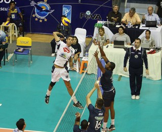 Cruzeiro x Vôlei Taubaté Sul-Americano (Foto: Divulgação/ Confederacão Sul-Americana de Vôlei)