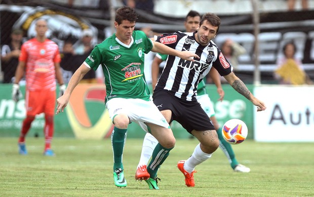 Lucas Pratto, Mamoré x Atlético-mg (Foto: Denilton Dias / Agência Estado)